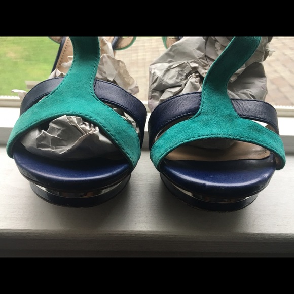 ANTONIO MELANI Shoes - Antonio Melani All Leather Heels